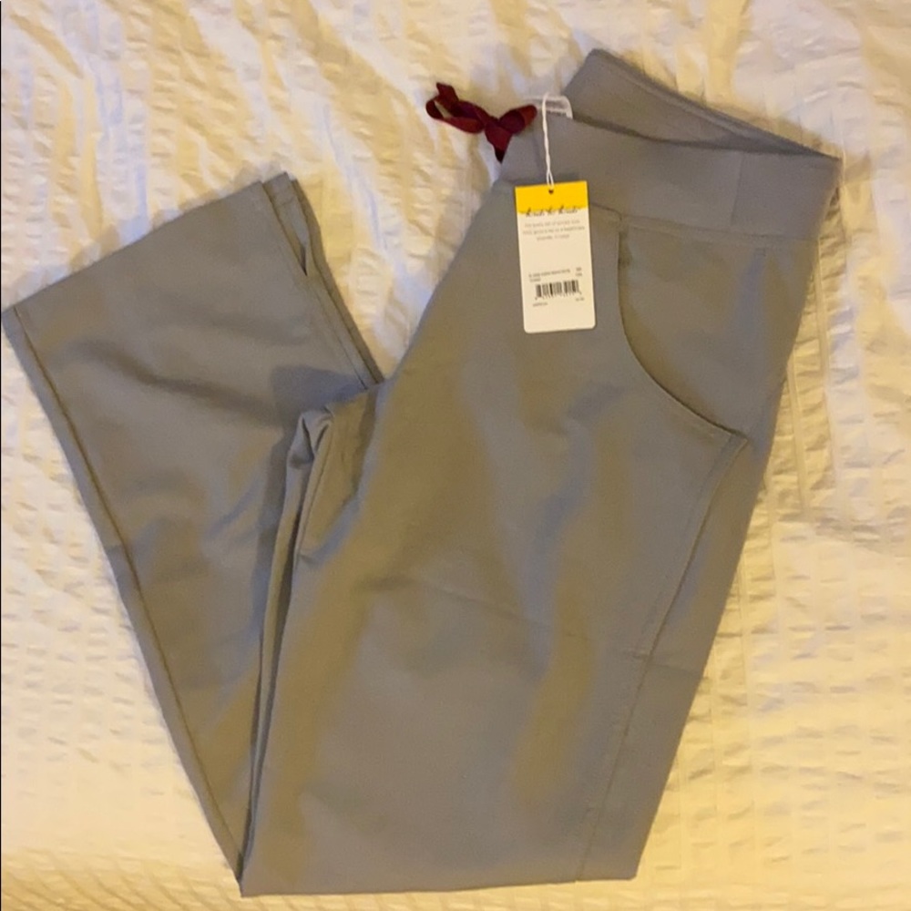 Figs Kade XS Petite Cement